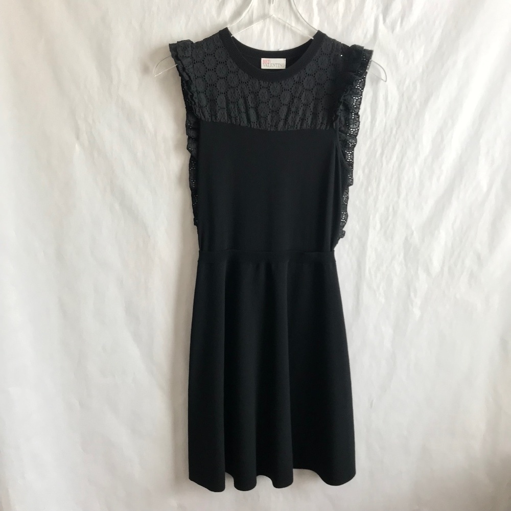 Red Valentino Knit Fit & Flare Sleeveless Ruffle Dress M Black Eyelet Bodice Y2K